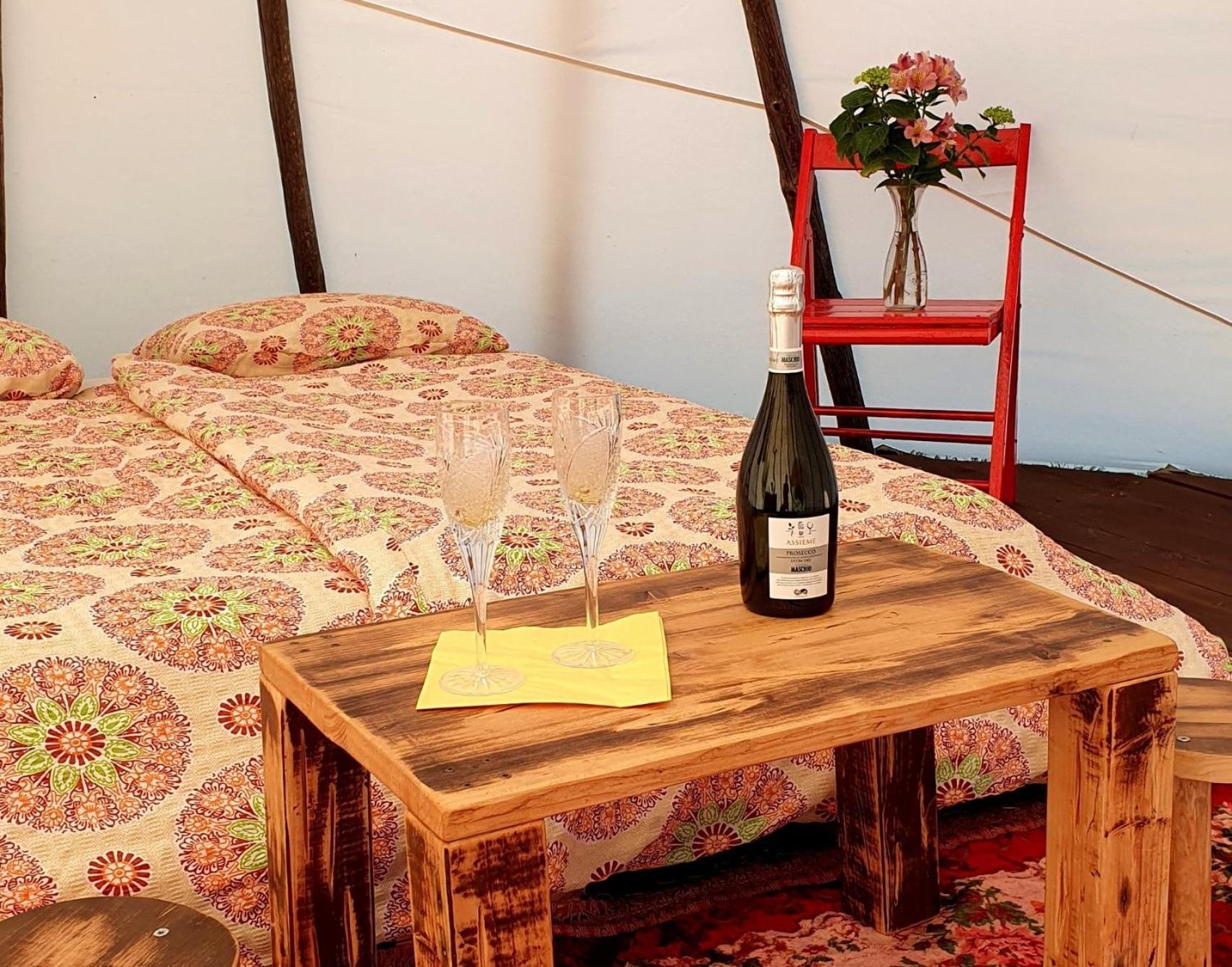 Agriturismo Pereti 로카테데리기 객실 사진